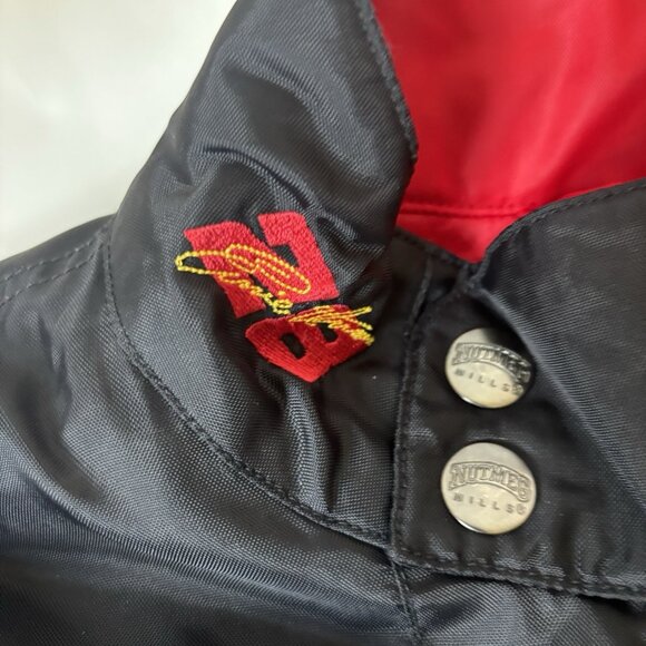 due to PoshM's policy cannot take down a listing within two months been bought - Picture 8 of 16